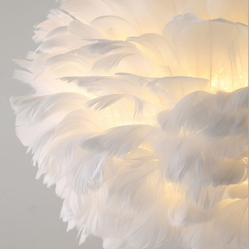 Round Floor Standing Lamp Modern Style Floor Light with Feather Shade