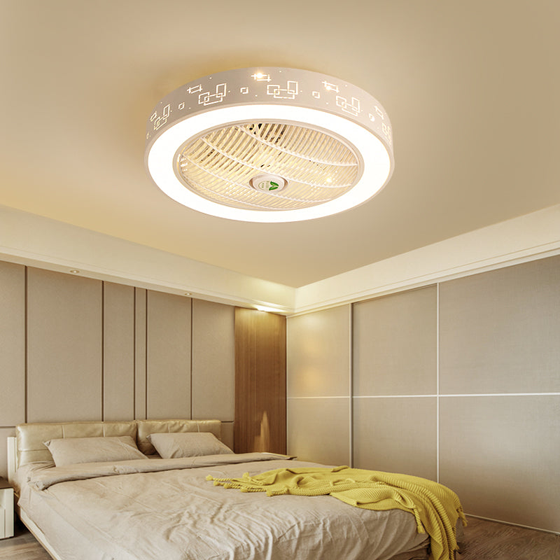 Ventilateur de plafond rond Light Style Kids Metal 1 Light LED Flush Light pour la chambre