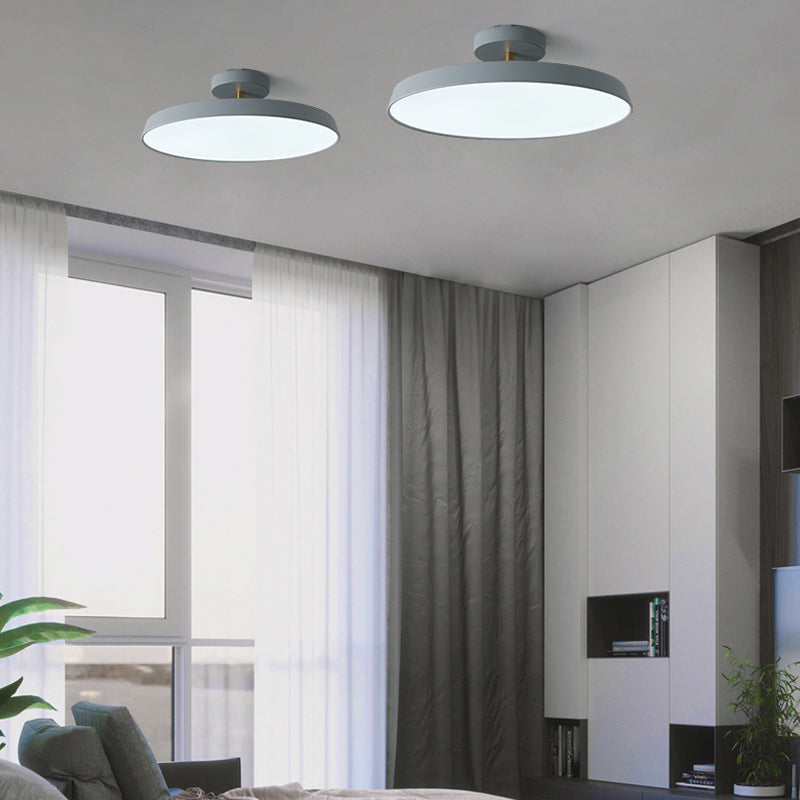 Modernist Flush Mounted Ceiling Lights Round LED Flush Mount Lighting for Living Room