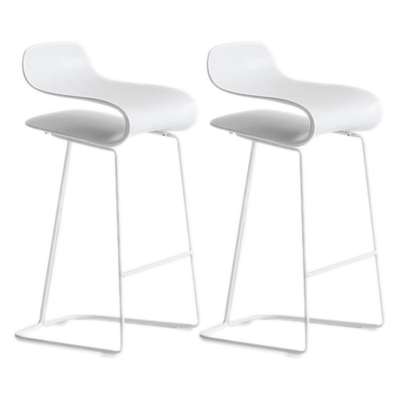 Scandinavian Matte Finish Plastic Barstool Footrest Coffee Shop Stool