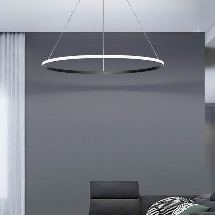 Metal Round Shape Flush Ceiling Light Modern Style 1 Light Flush Mount Lighting Fixture