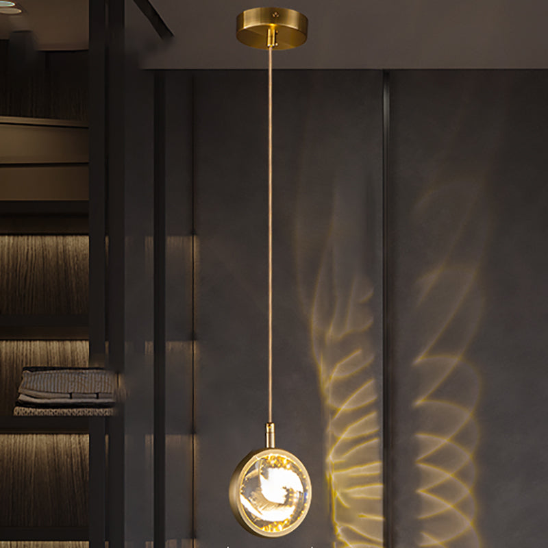 Round Shape Metal Hanging Ceiling Light Modern Style 1 Light Pendant Light Fixture in Gold