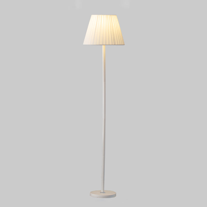 Fabric Floor Standing Lamp Simplicity Style Floor Light for Bedroom