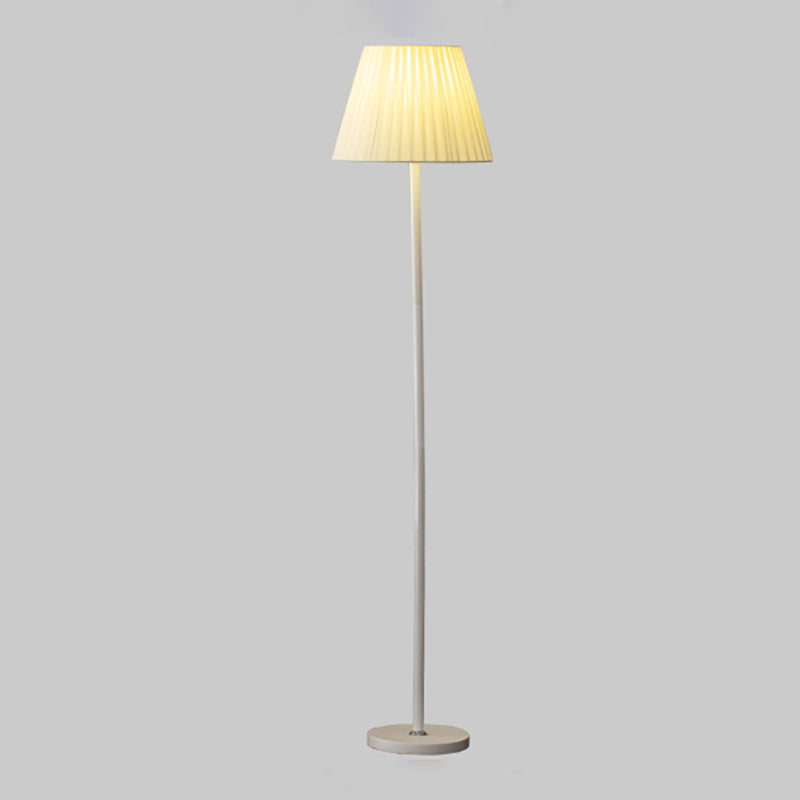 Fabric Floor Standing Lamp Simplicity Style Floor Light for Bedroom