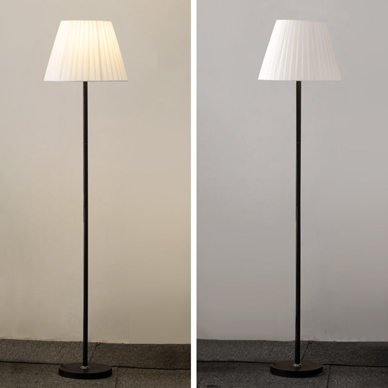 Fabric Floor Standing Lamp Simplicity Style Floor Light for Bedroom