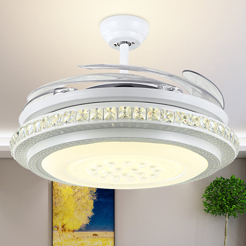 Luz de techo de semi rascilaje LED de 42 "de ancho de ancho con iluminación de ventilador colgante de cristal circular en blanco con 4 cuchillas transparentes