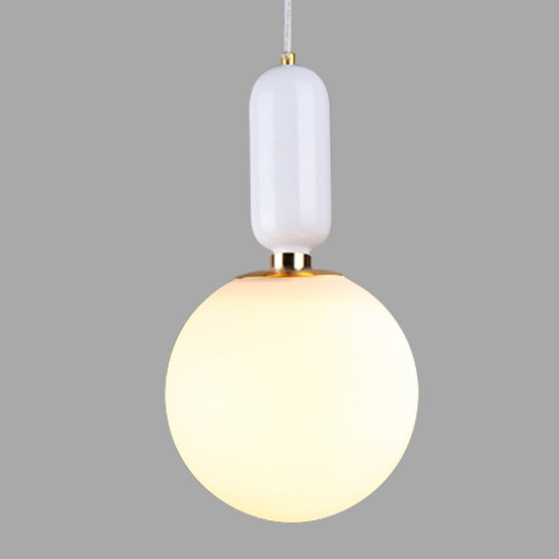 Nordic Style Ceiling Lamp Ball Shape Bulb Pendant Light with Glass Shade for Bedroom