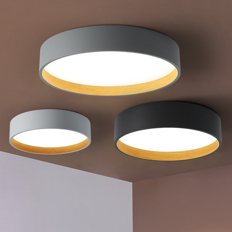 Metal Round Flush Mount Lighting Modern Style LED Flush Ceiling Light Fixture