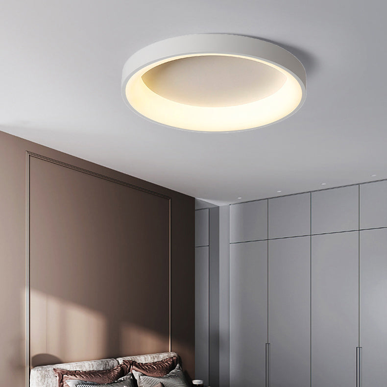 Round Flush Mount Ceiling Light Modern LED Flush Mount Ceiling Fixture