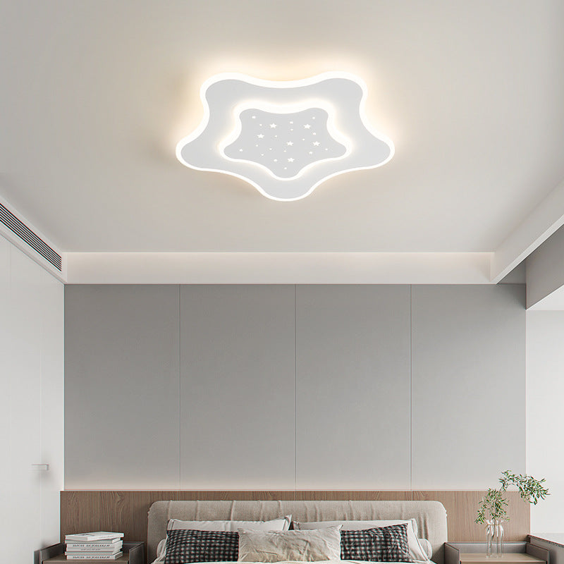 Nordic Star Ceiling Lighting Metal LED Bedroom Ceiling Flush Mount in White