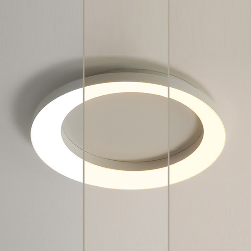 Simplicity Circle Ceiling Mounted Light Metal LED Bedroom Ceiling Flush Mount