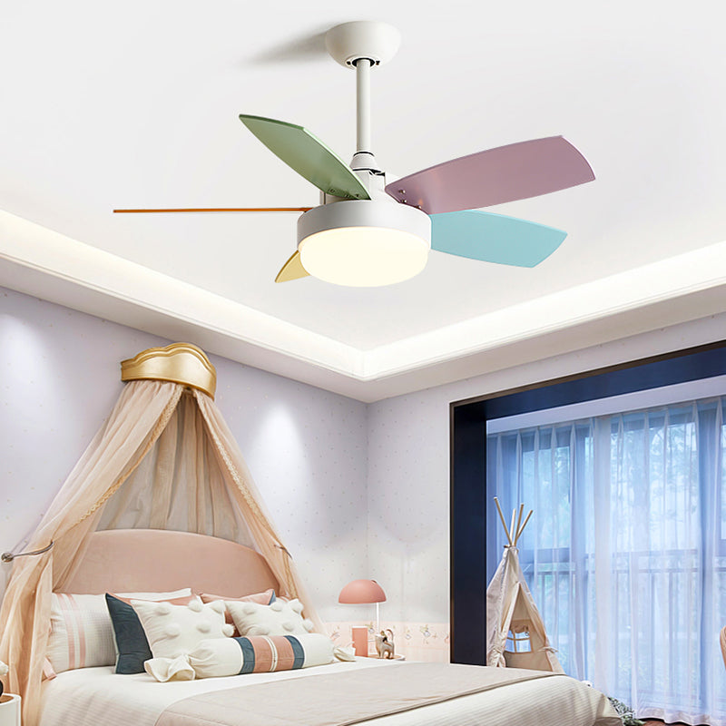 Metal Fan Ceiling Lights Modern Style 1 Light Flush Mount Lamp