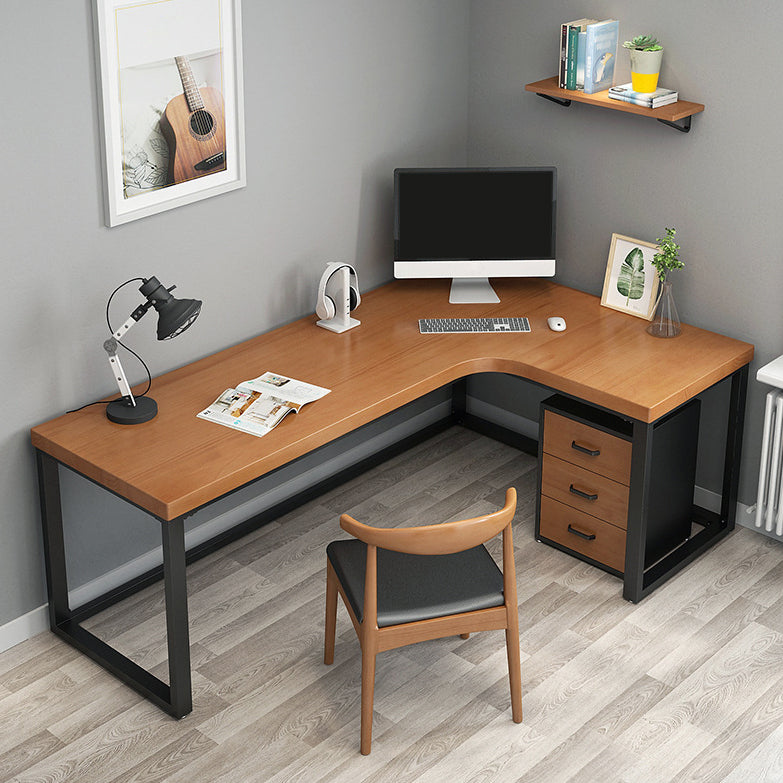 Industrial Style Writing Desk L-Shape Solid Wood Office Desk