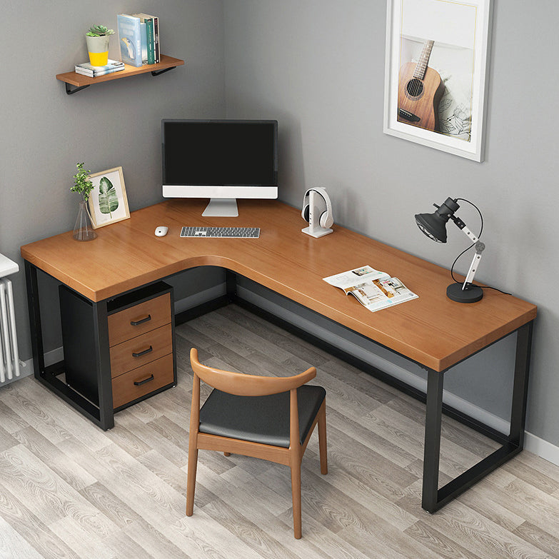 Industrial Style Writing Desk L-Shape Solid Wood Office Desk