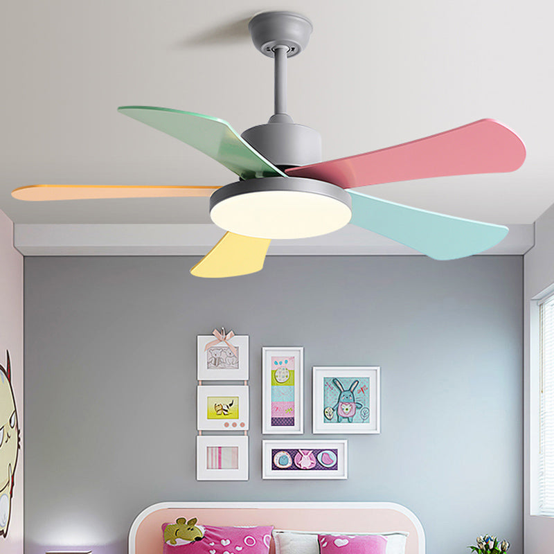 Modern Colorful Ceiling Fan Light Metal 1 Light LED Ceiling Fan for Kid's Room