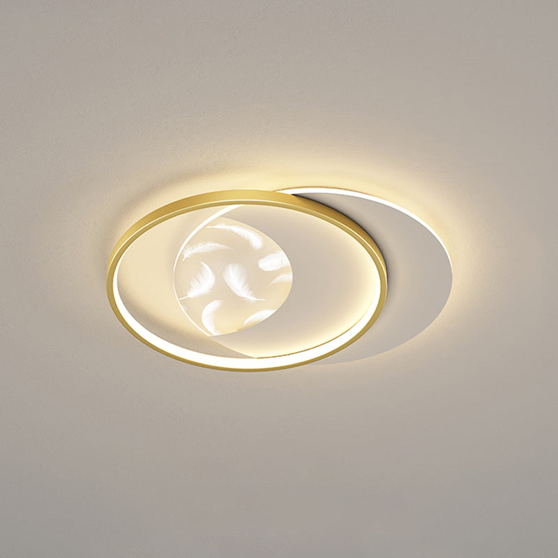 Metal Round Flush Ceiling Light Modern Style 3 Lights Flush Mount Fixture