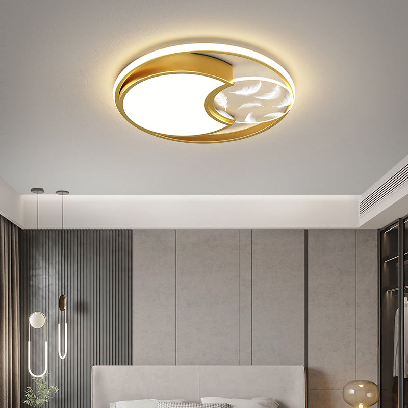 Metal Round Flush Ceiling Light Modern Style 3 Lights Flush Mount Fixture