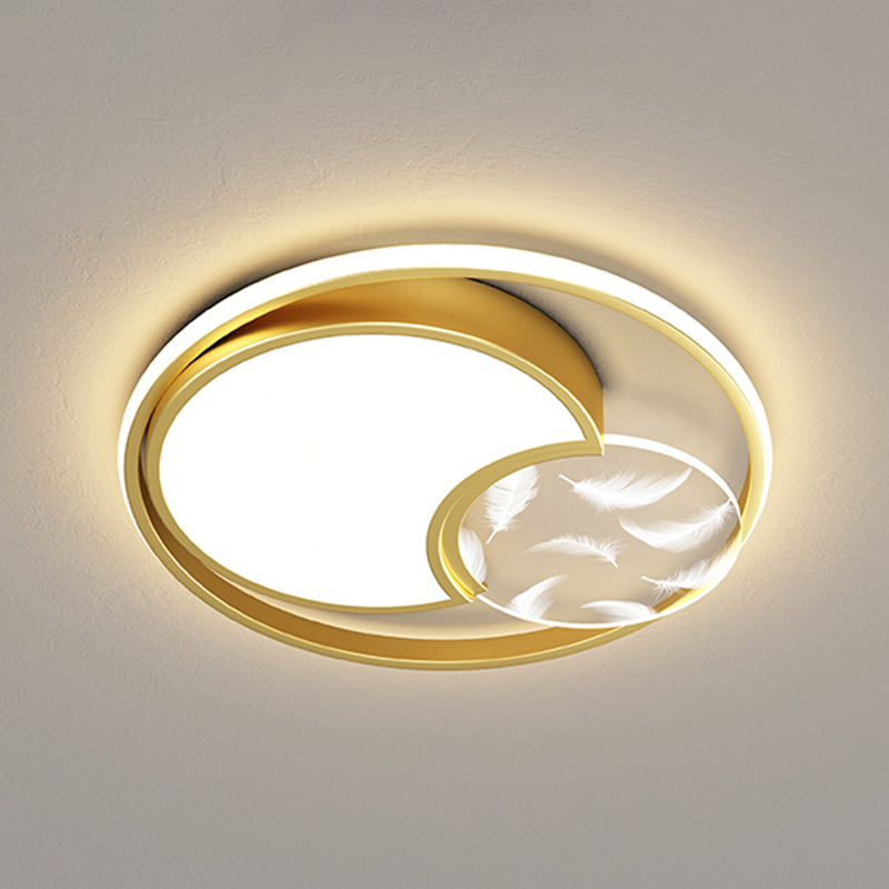 Metal Round Flush Ceiling Light Modern Style 3 Lights Flush Mount Fixture