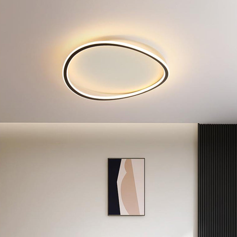 Metal Round Shape Flush Ceiling Light Modern Style 1 Light Flush Mount Lighting