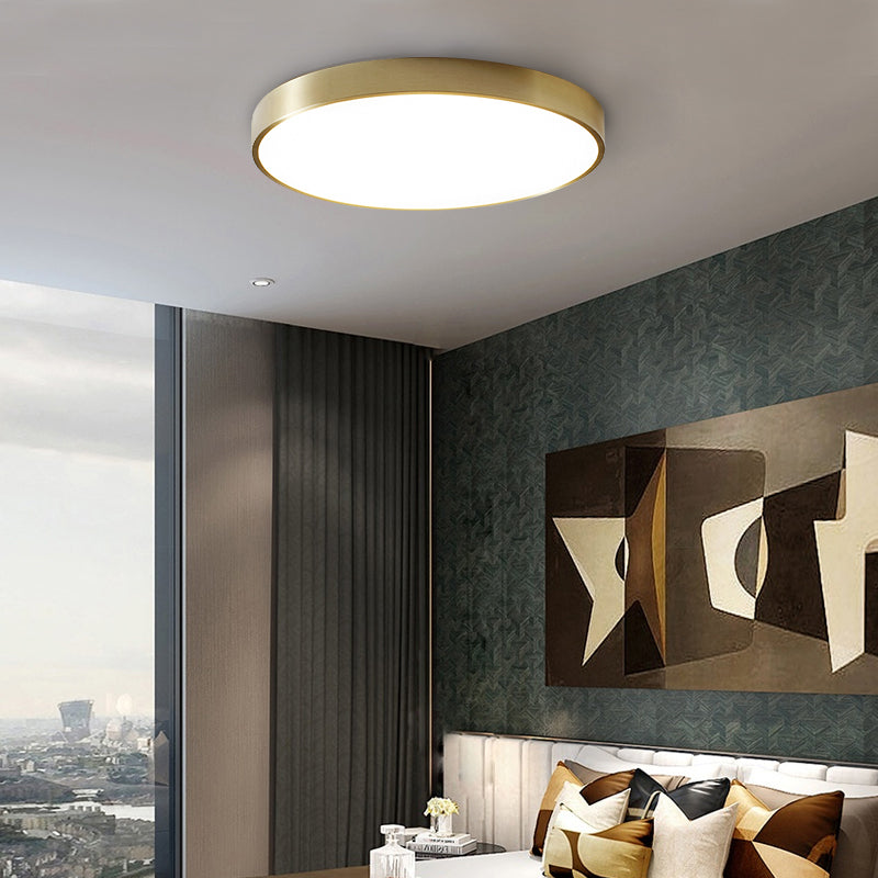 Metal Round Shade Flush Ceiling Light Modern Style 1-Light Flush Mount Fixture