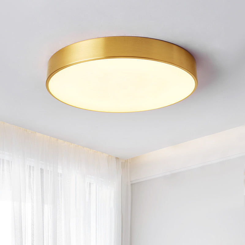 Metal Geometric Shade Flush Ceiling Light Modern Style 1 Light Flush Mount Fixture in Gold