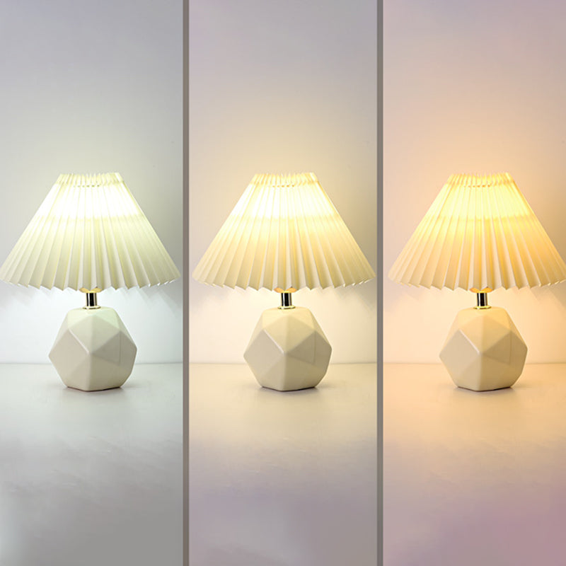 Modern Simple Table Lamp Ceramics Base Colorful Bulb Table Light for Living Room