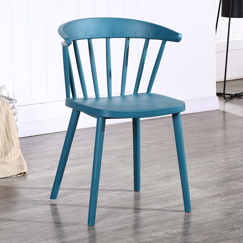 Scandinavian Plastic Side Chair Windsor Back Indoor-Outdoor Chair