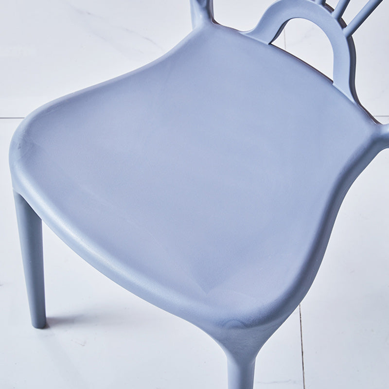 Scandinavian Plastic Indoor-Outdoor Chair Windsor Back Side Chair