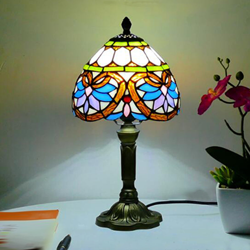 Tiffany Style Table Lamp 1-Light Desk Light with Glass Shade for Living Room