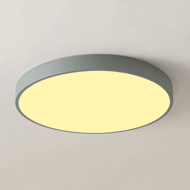 Metal Round Shape Flush Ceiling Light Nordic Macarons Style 1-Light Flush Mount Lighting