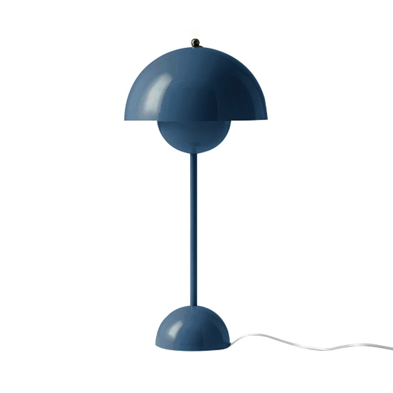 1-Light Metal Table Lamp Macaron Style Desk Lamp with Iron Shade