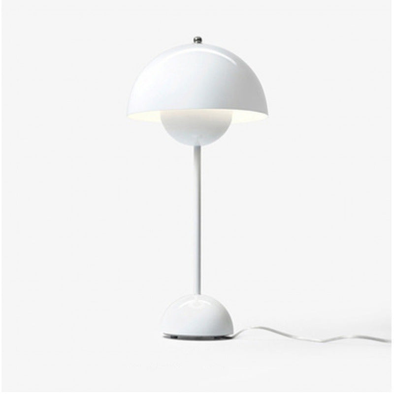 Modern Style Mushroom Shape Table Lighting Metal 1 Light Table Lamp for Bedroom