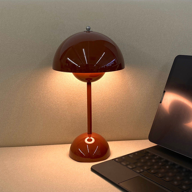 Modern Style Mushroom Shape Table Lighting Metal 1 Light Table Lamp for Bedroom