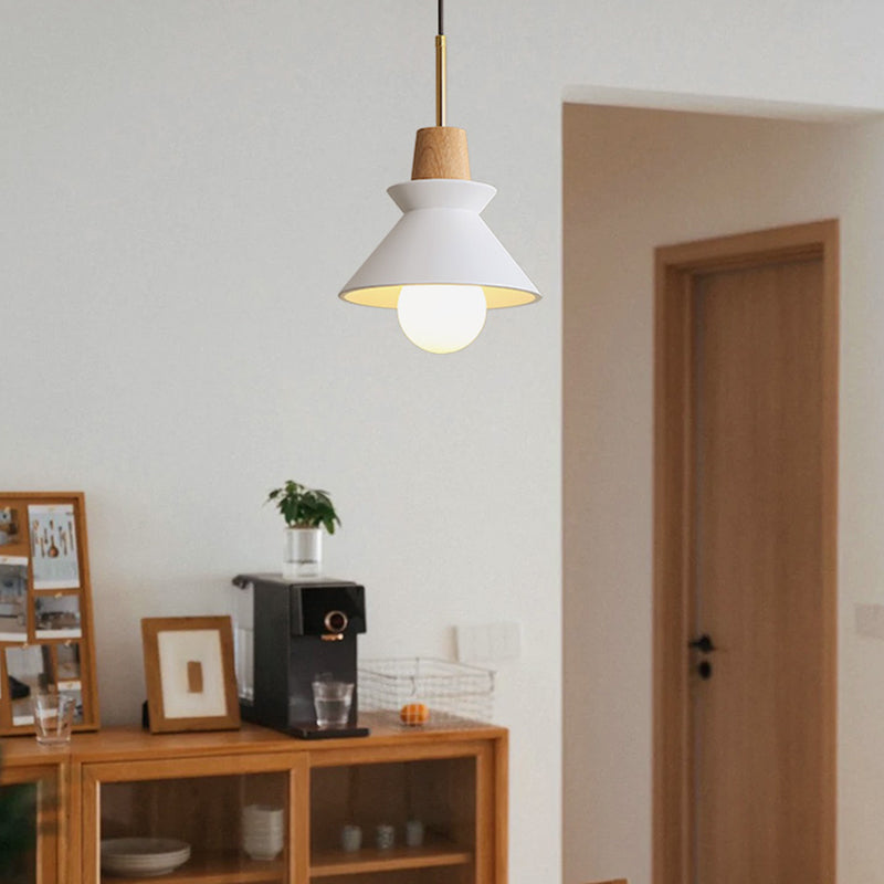 Wooden Hanging Light Modern Style Pendant Lighting Fixture for Dining Room