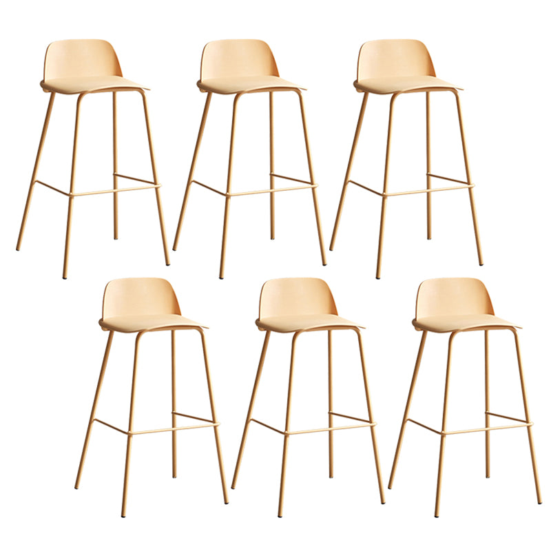 Dessert Shop Footrest Scandinavian Stool Matte Finish Plastic Barstool