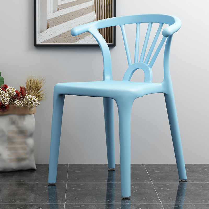 Scandinavian Plastic Side Chair Indoor-Outdoor Windsor Back Chair