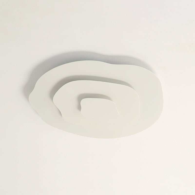 Modern Irregular Flush Light Metal 1 Light Flush Mount Ceiling Fixture in White