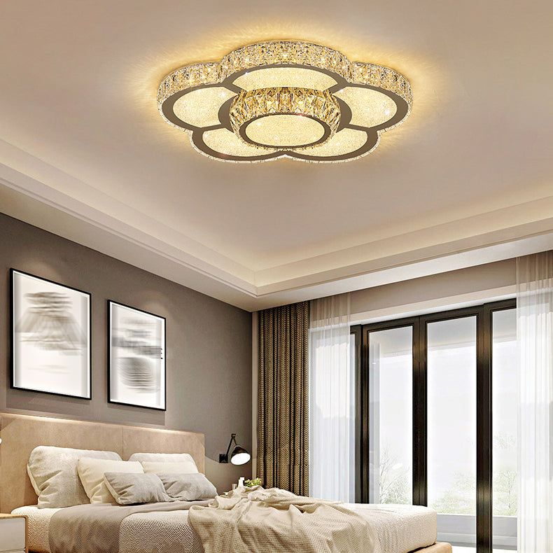 Modern Style Plum Shape Ceiling Lamp Metal 1 Light Ceiling Lighting for Dining Room