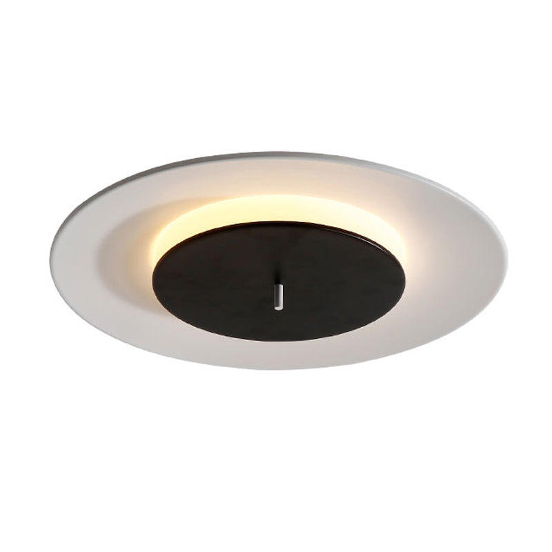 Round Metal Ceiling Light Modern Style LED Flush Mount Ceiling Lamp for Living Room