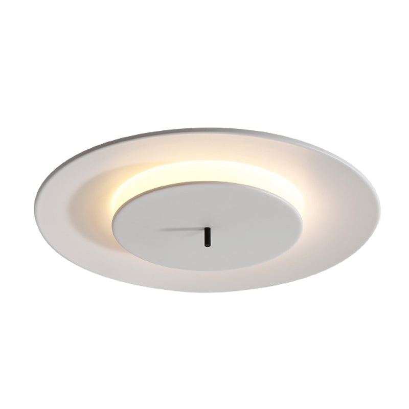 Round Metal Ceiling Light Modern Style LED Flush Mount Ceiling Lamp for Living Room