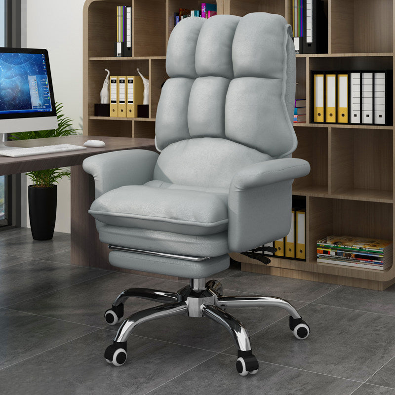 Executive Swivel Chair with Padded Arms Modern Computer Chair with Wheels