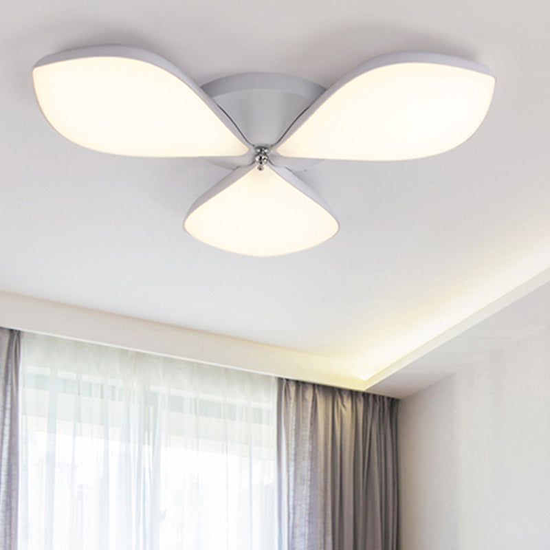 Apparecchio di illuminazione da incasso in acrilico a forma di petalo nordico Apparecchio per montaggio a soffitto per camera da letto bianco a 3/4/5 teste