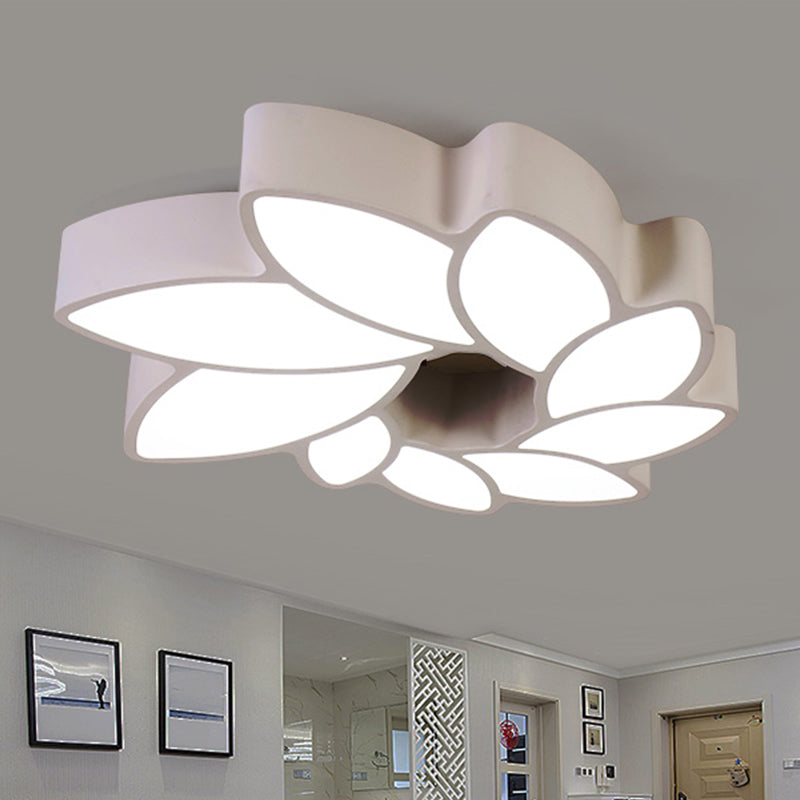 Lampada a soffitto floreale acrilico Semplicità 22,5 "/31,5" Wide Living Room Flush Mount Illuminazione in luce calda/bianca