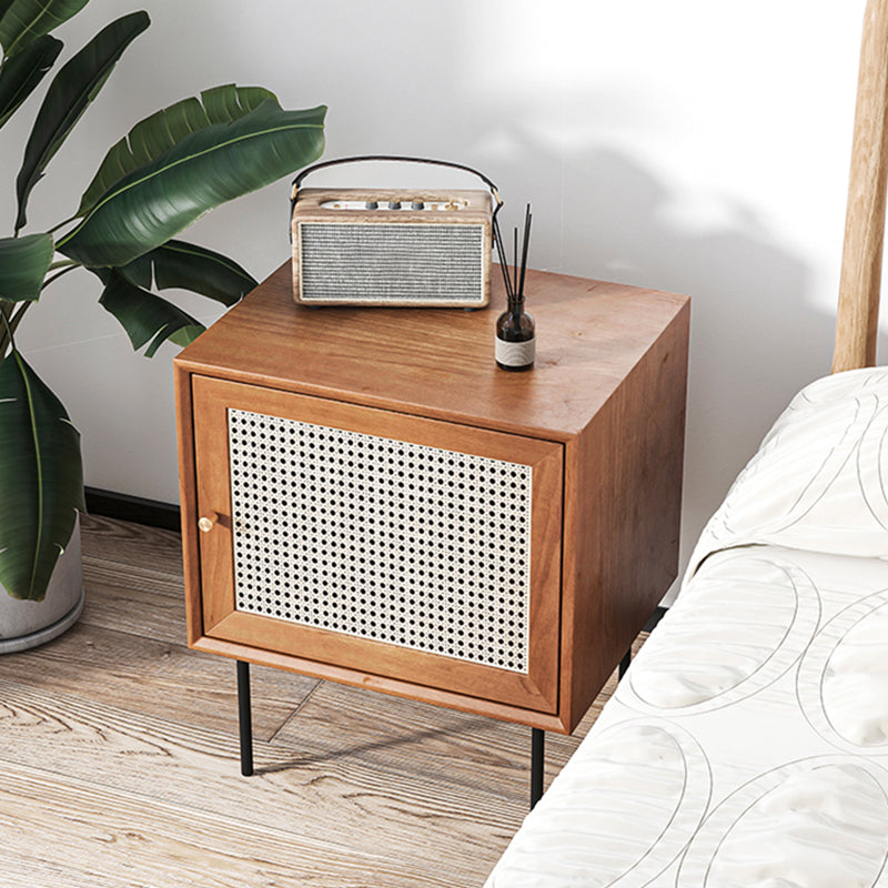 Solid Wood Bedside Table, Contemporary Nightstand with Storage