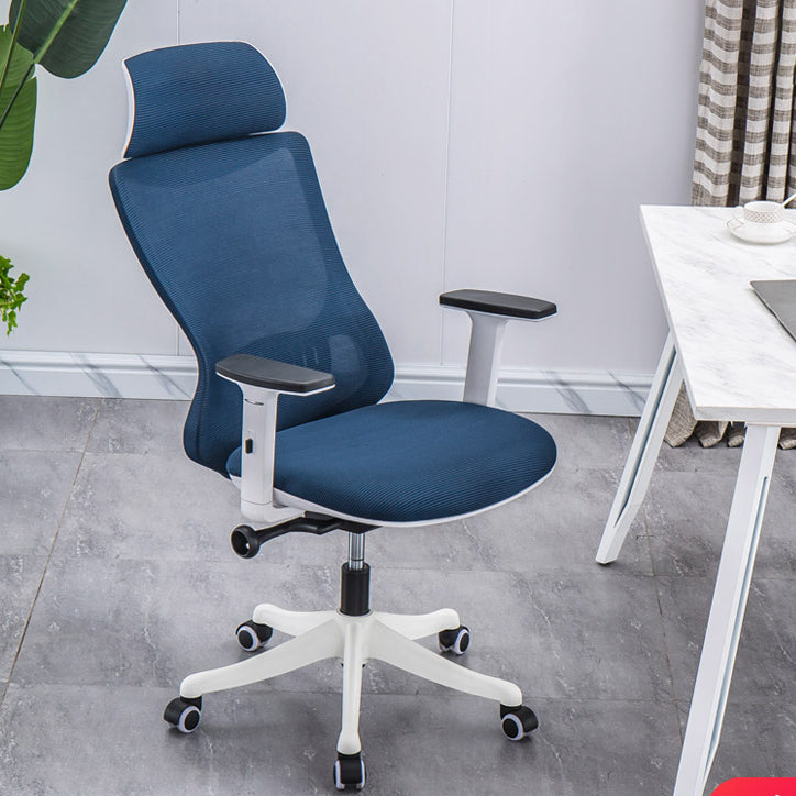 Height-adjustable Office Chair Modern Working Chair with Wheels