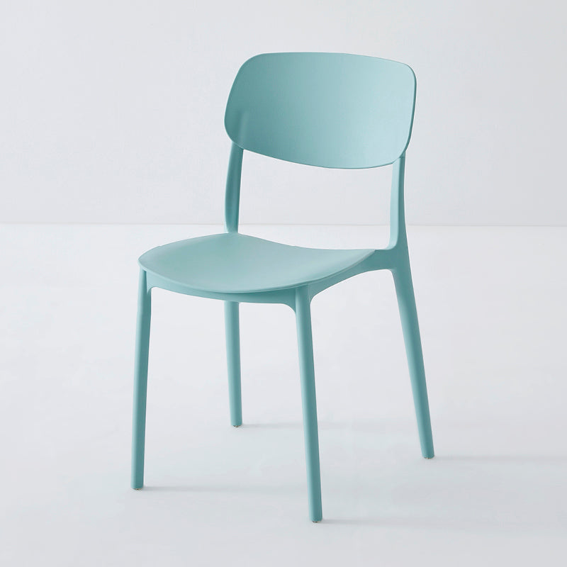 Scandinavian Matte Finish Plastic Side Chair Stackable Milk Tea Shop Dining Chair