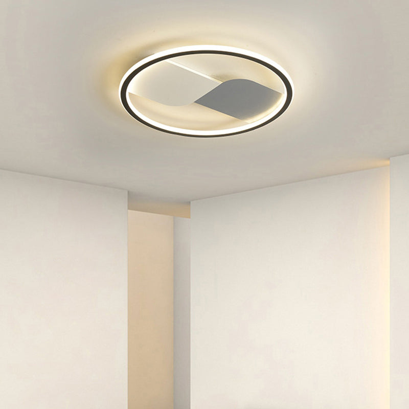 Modern Style Round Ceiling Light Metal 1 Light Ceiling Lamp for Bedroom in Black