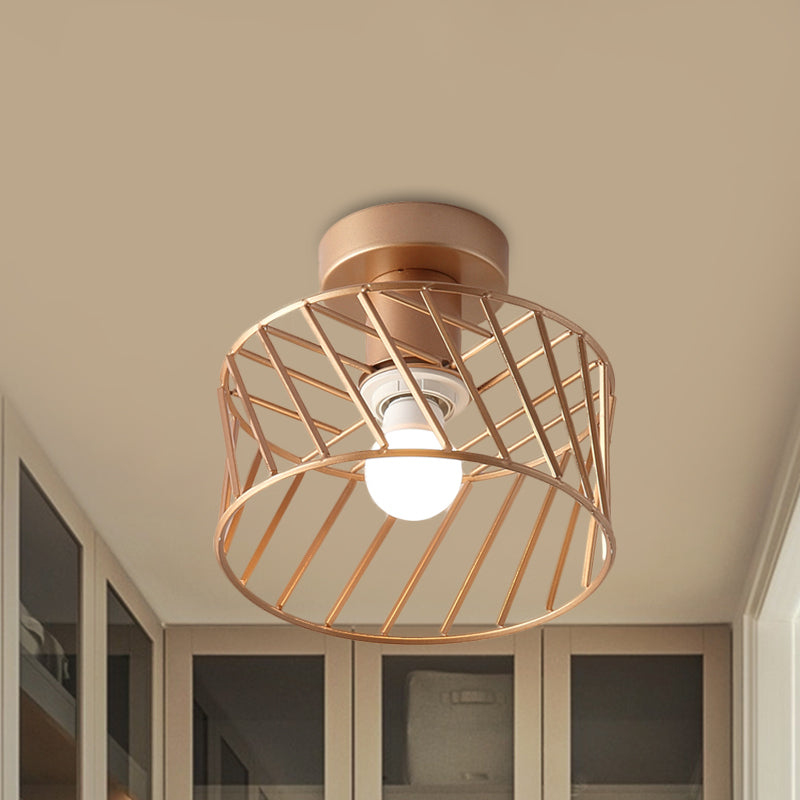 Trommelkooi semi -spoeling licht armatuur modernistische ijzer 1 lichte gang spoelmontage lamp in goud