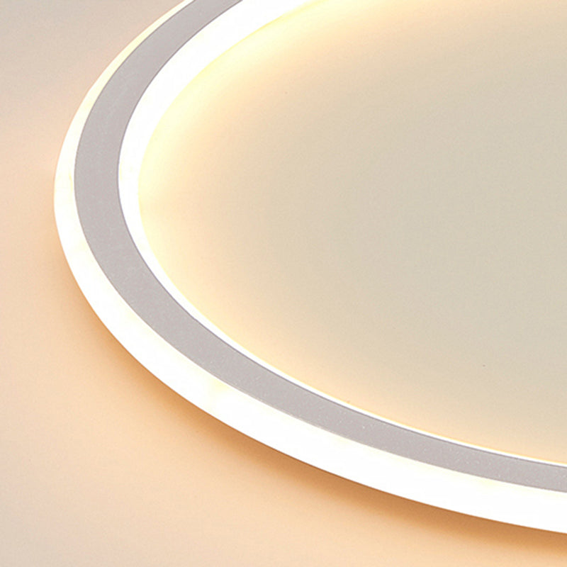 Circle Shape Flush Mount Modern Metal Ceiling Light with Silicone Shade for Living Room