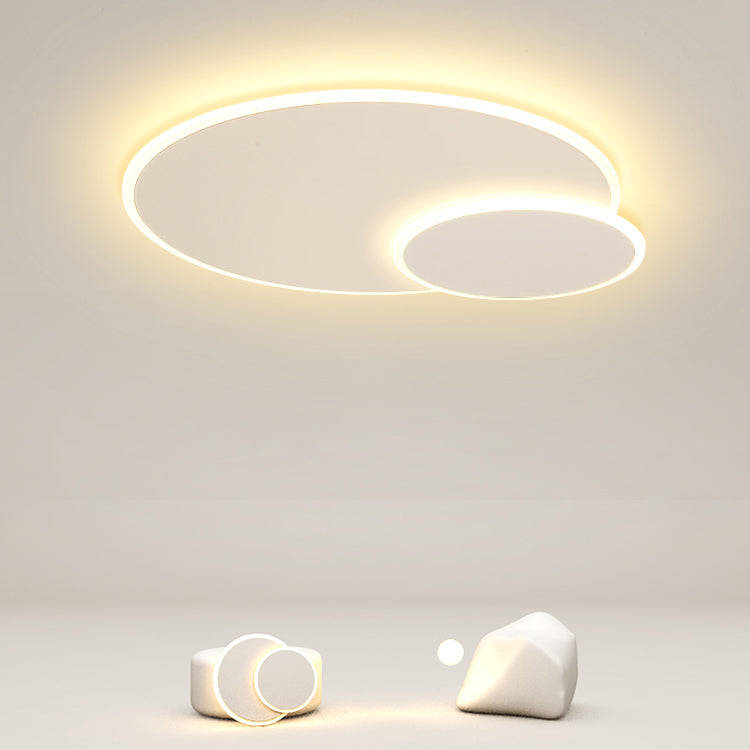 Circle Shape Ceiling Light Metal Flush Mount with Silicone Shade in White for Living Room